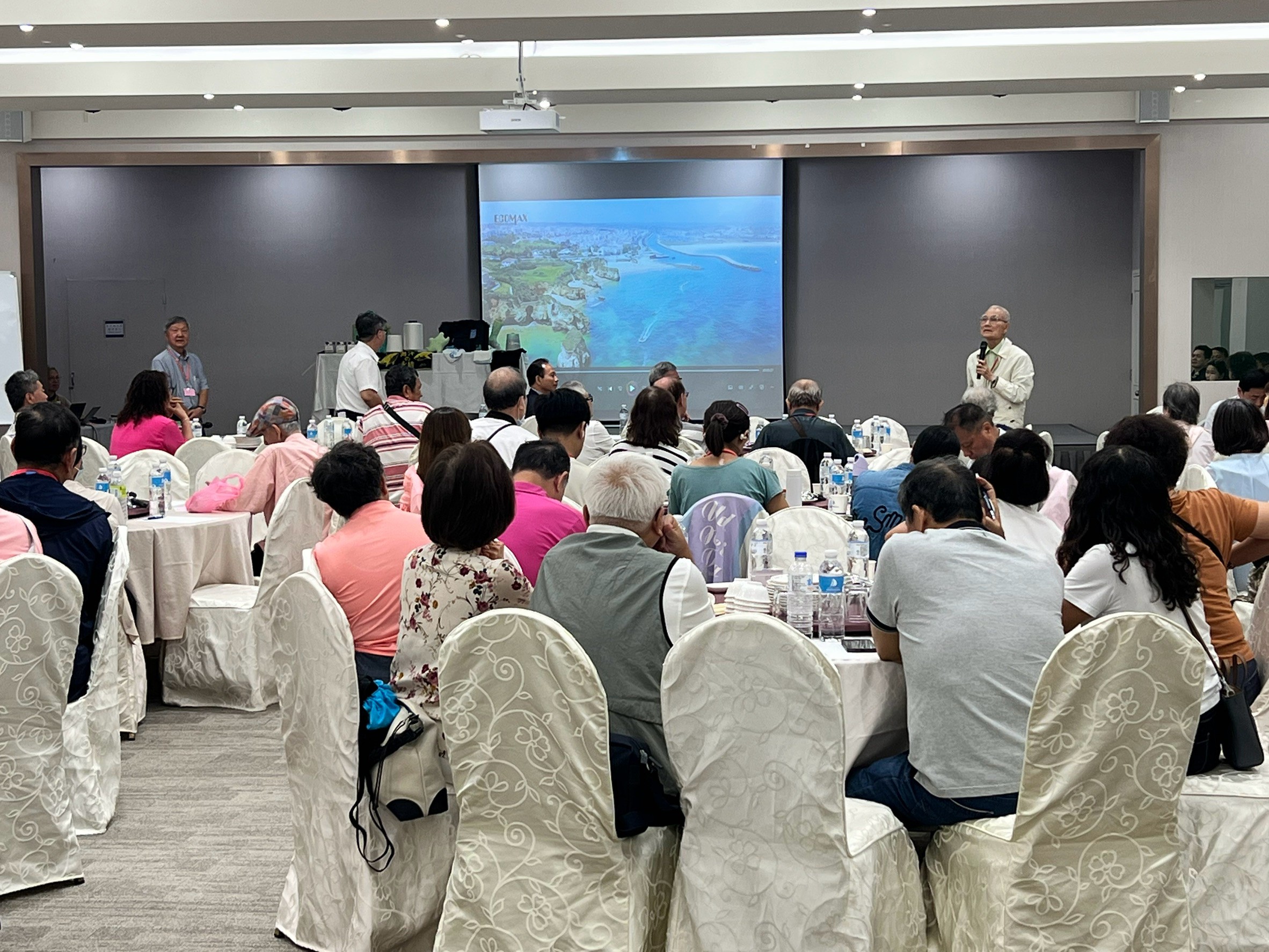 https://weaving.org.tw/wp-content/uploads/2026/10/LINE_ALBUM_織布公會90203，相簿大全。_260907_38.jpg